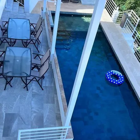 B View Of Swimming Pool, Jacuzzi, Possibility Heating In Extra, Sea And Mountain 公寓 *